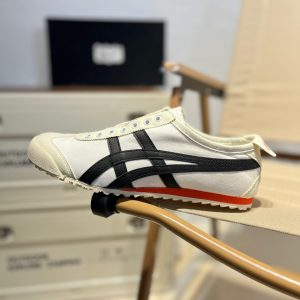 Asics Onitsuka Tiger Slip-Ons